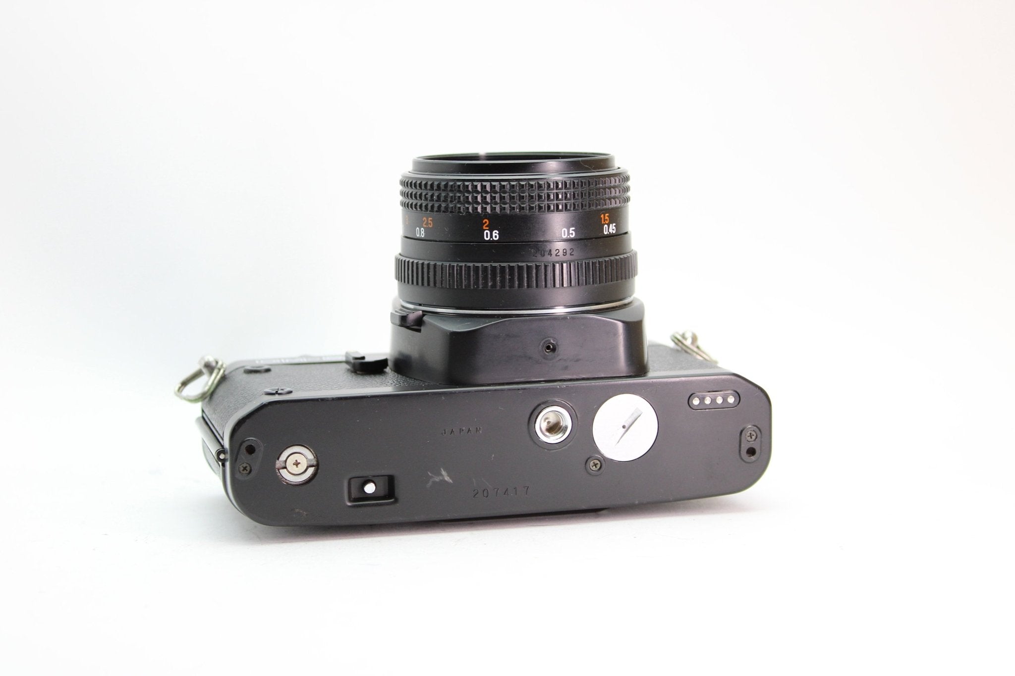 Chinon CM-5 + 50mm f/1.9 - Chinon