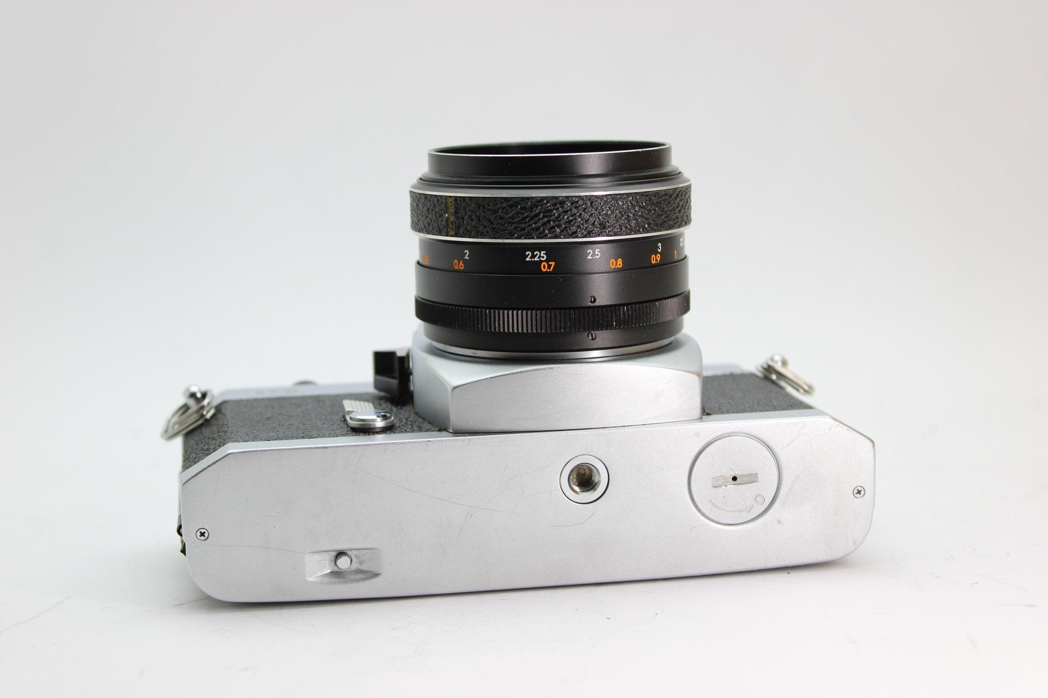 Chinon CX + 55mm f/1.7 - Chinon