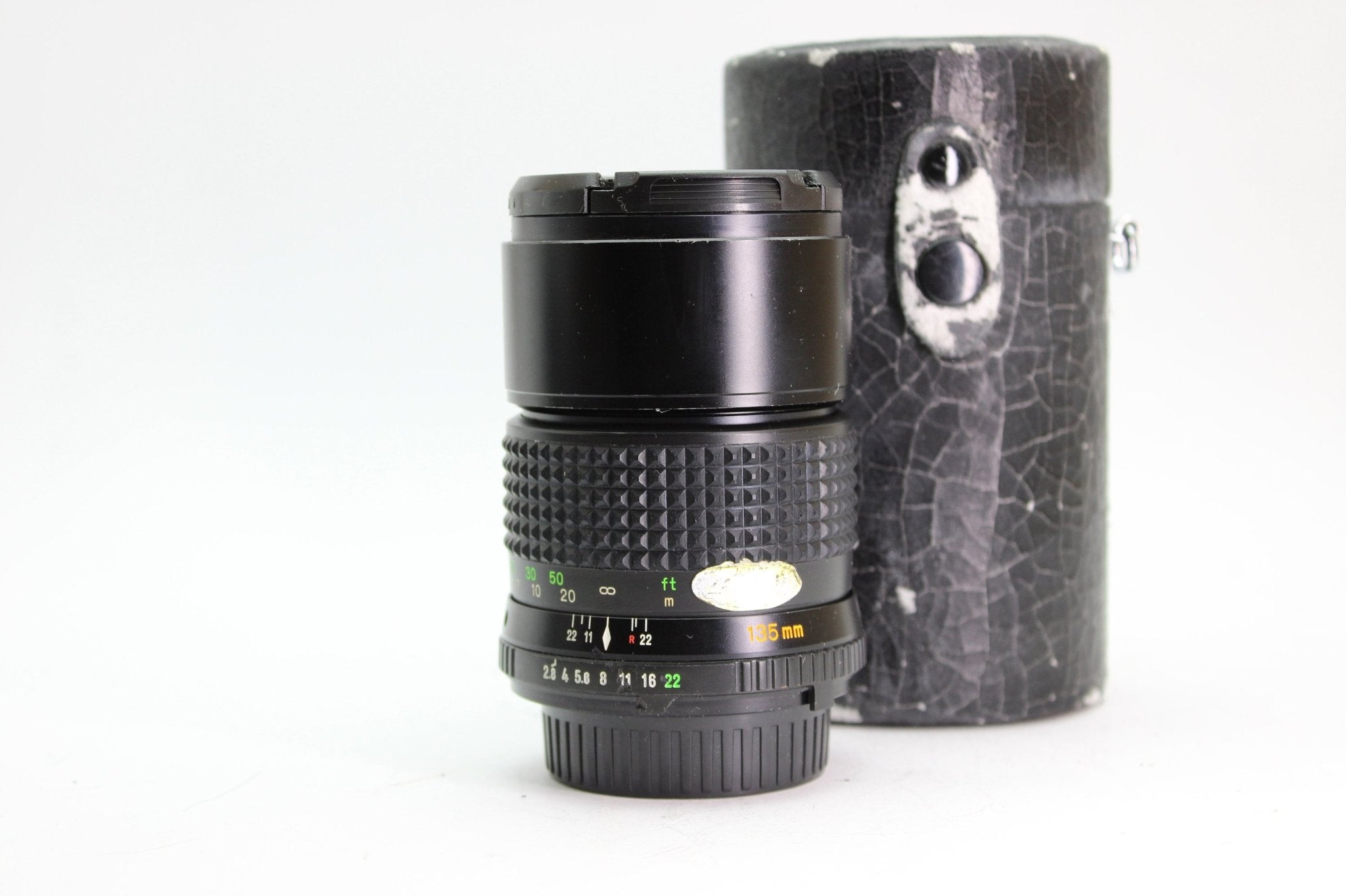 Minolta 135mm f/2.8 - Minolta
