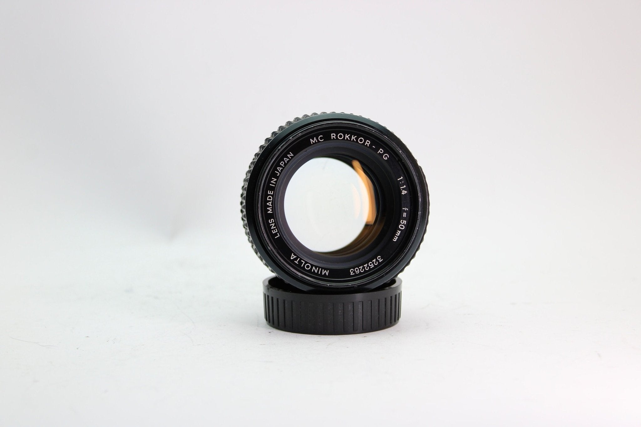 Minolta 50mm f/1.4 - Minolta