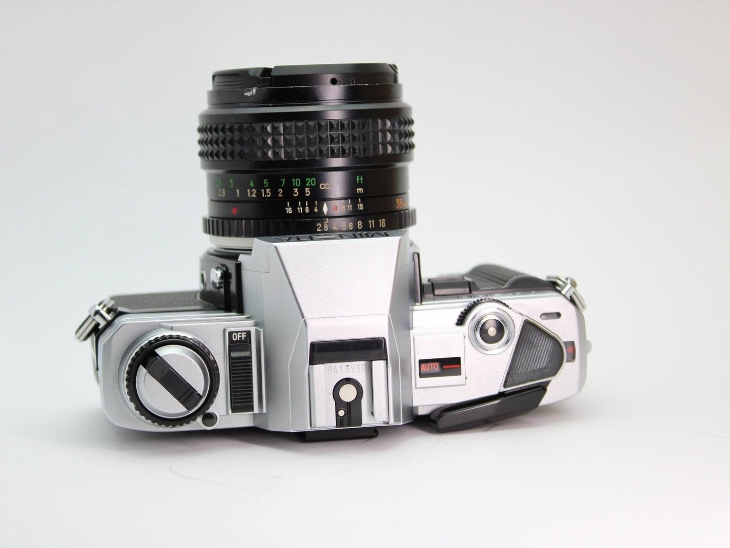 Minolta X-300 + 35mm f/2.8 - Minolta