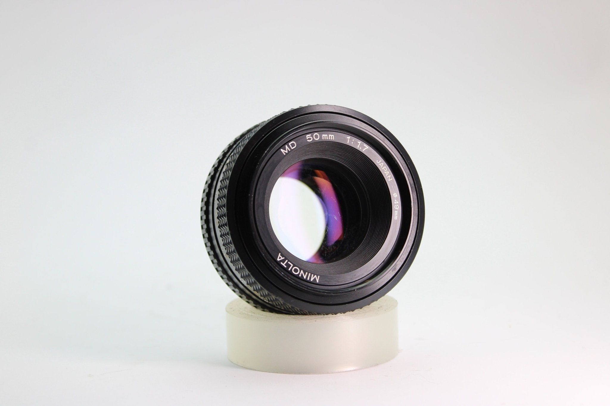 Minolta XG-1 + 50mm f/1.7 - Minolta