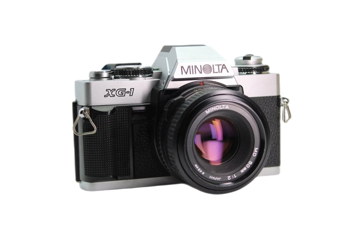 Minolta XG-1 + 50mm f/2 - Minolta