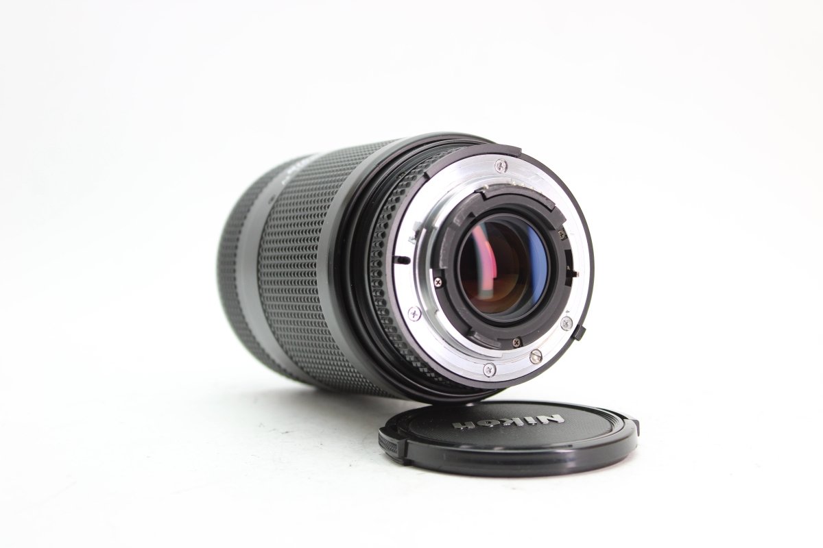 Nikon AF Nikkor 70-210mm f4-5.6 - Nikon