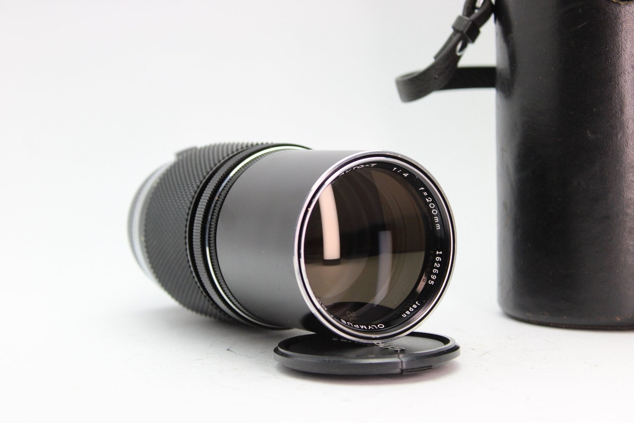 Olympus 200mm f/4 - Olympus