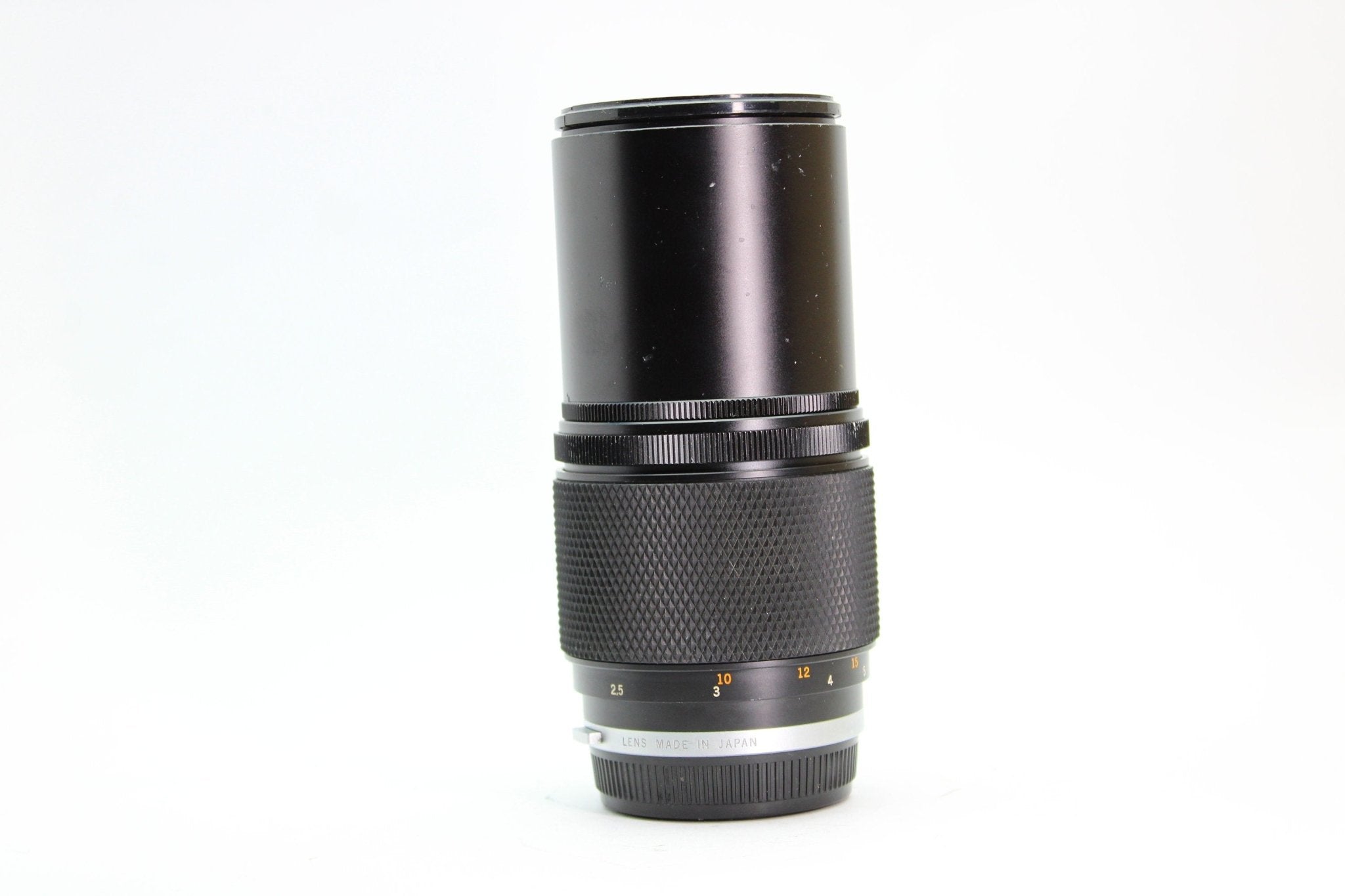 Olympus 200mm f/4 - Olympus