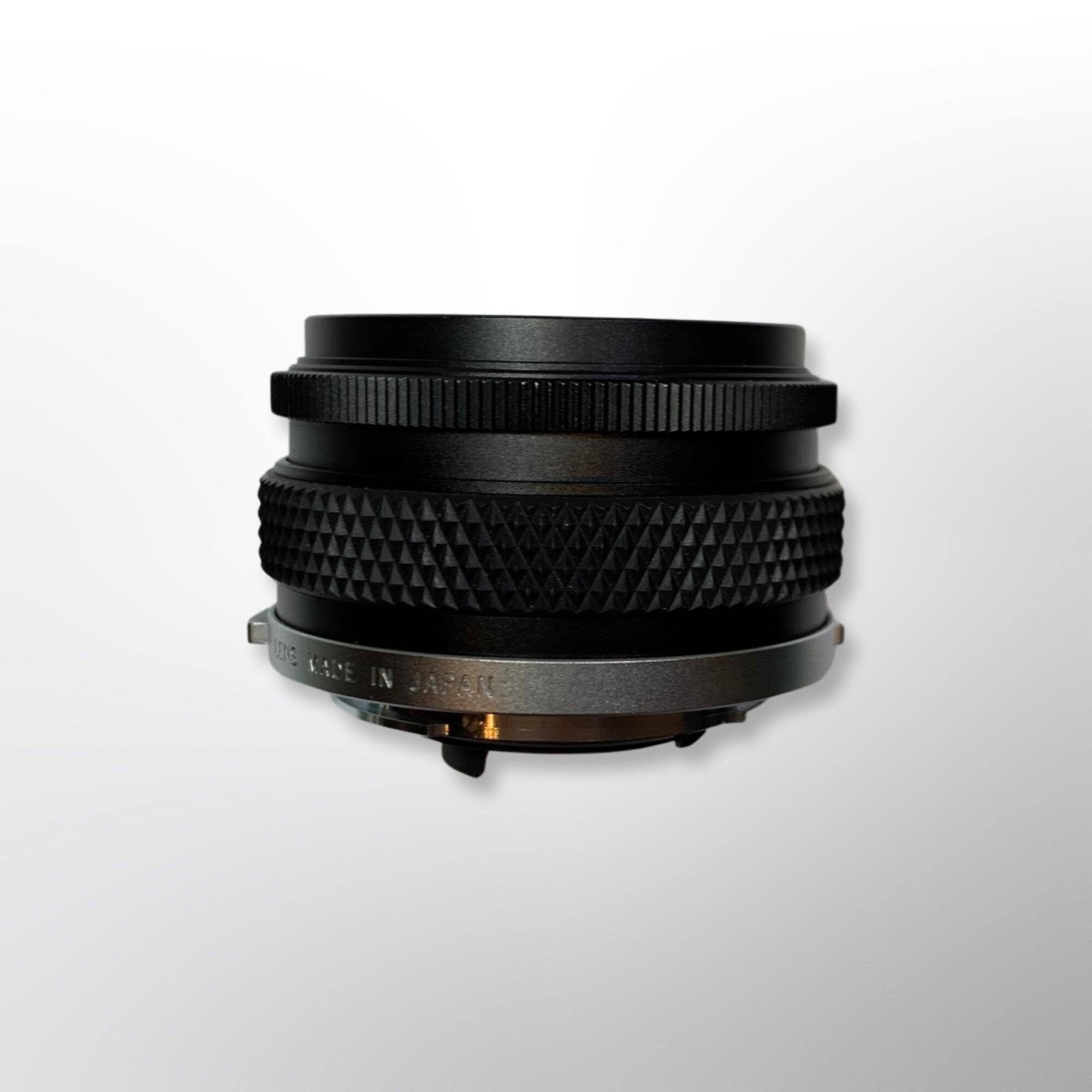 Olympus 28mm f/3.5 - Olympus