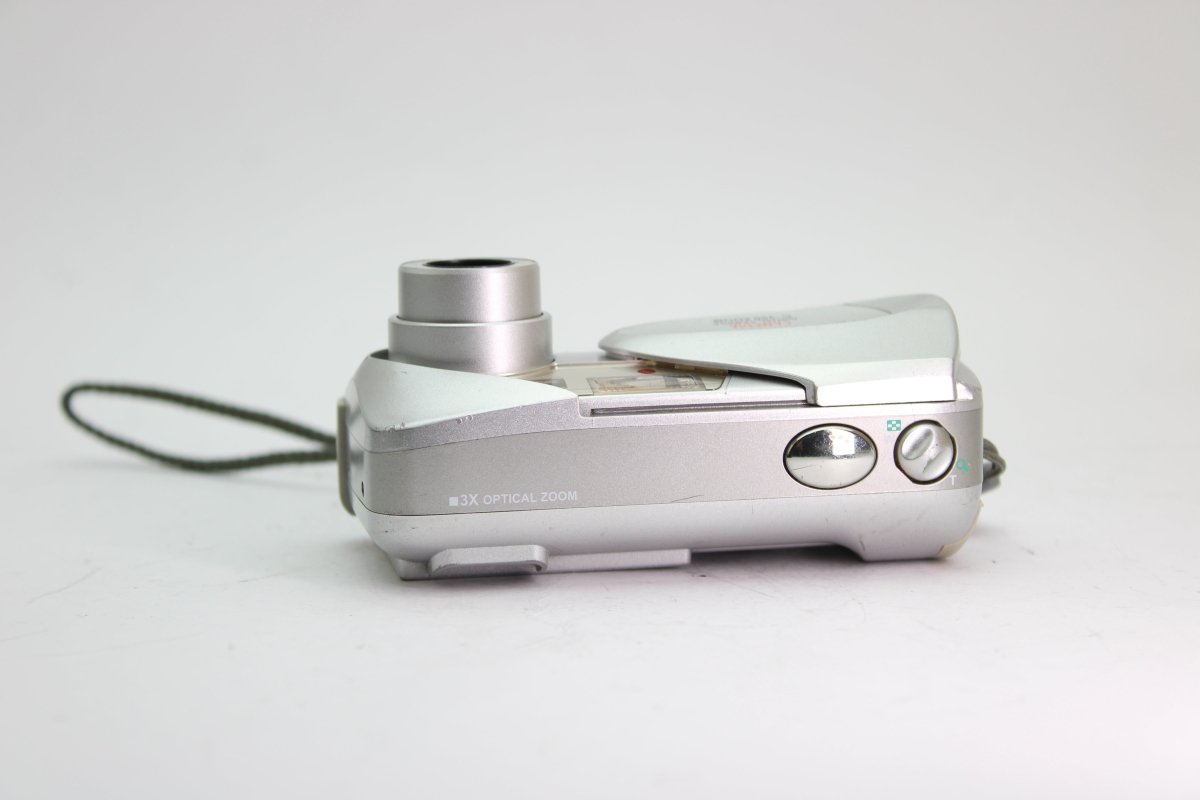 Olympus C-350 Zoom - OldCamsByJens