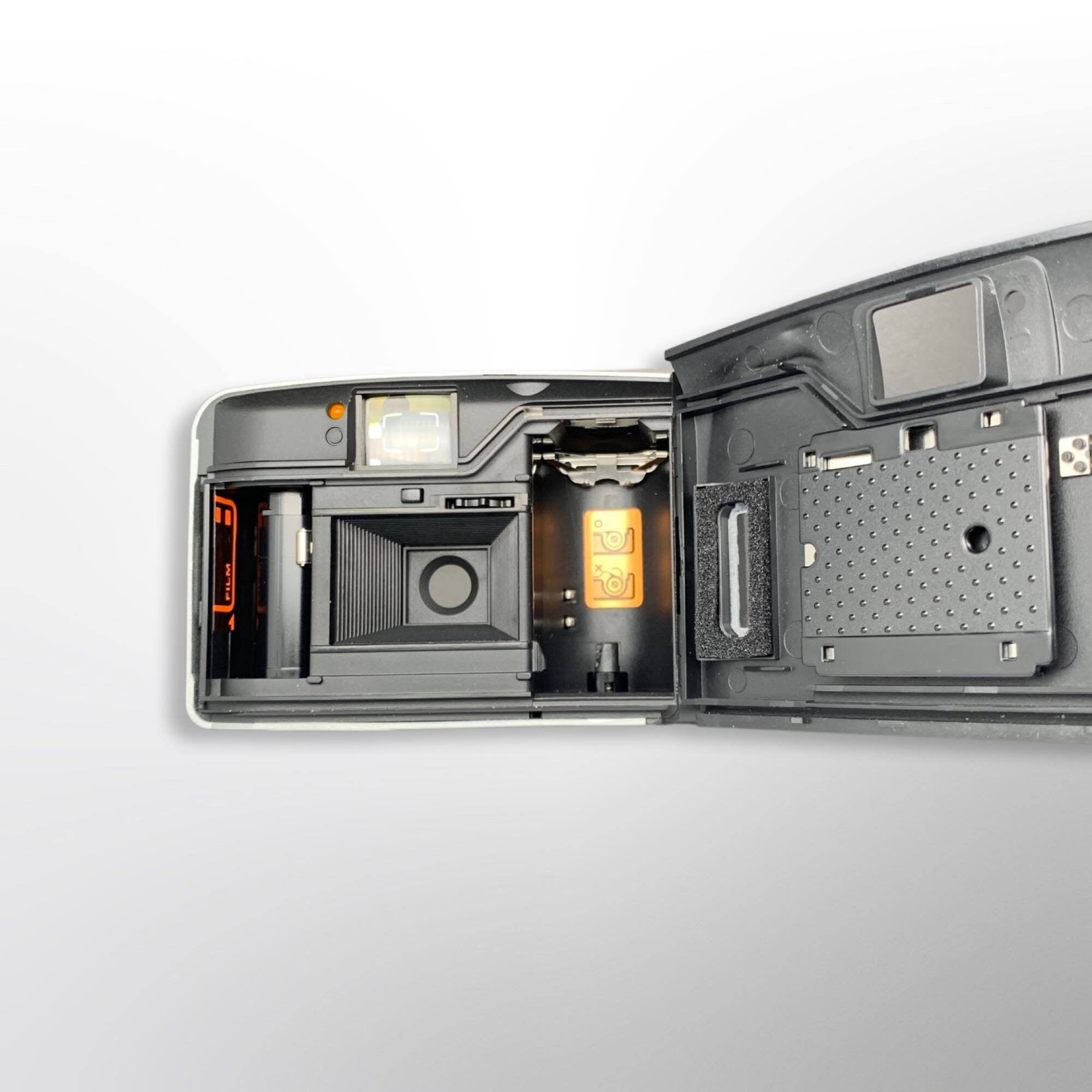 Olympus Trip XB400 - Olympus