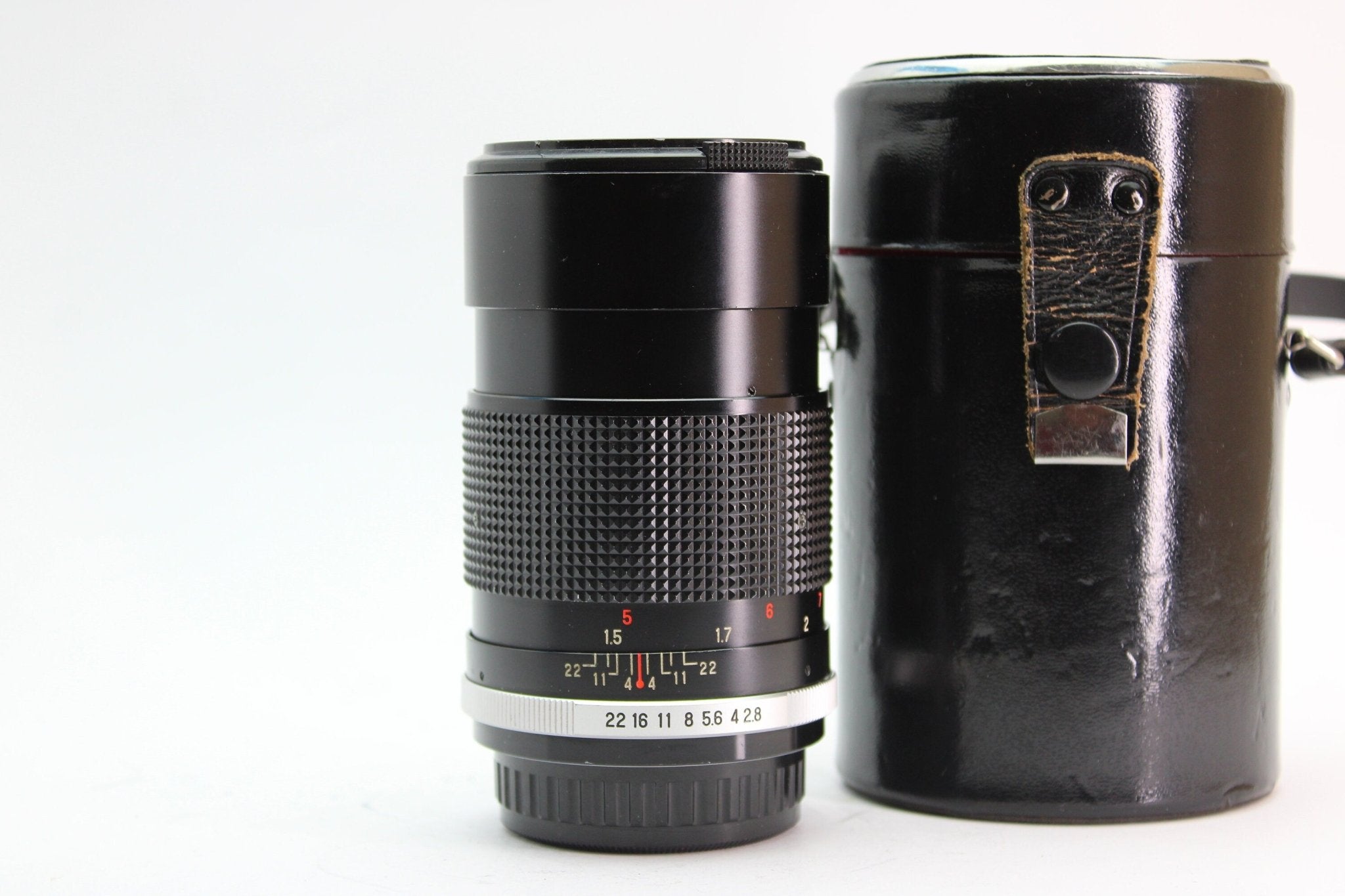 Panagor 135mm f/2.8 - Panagor