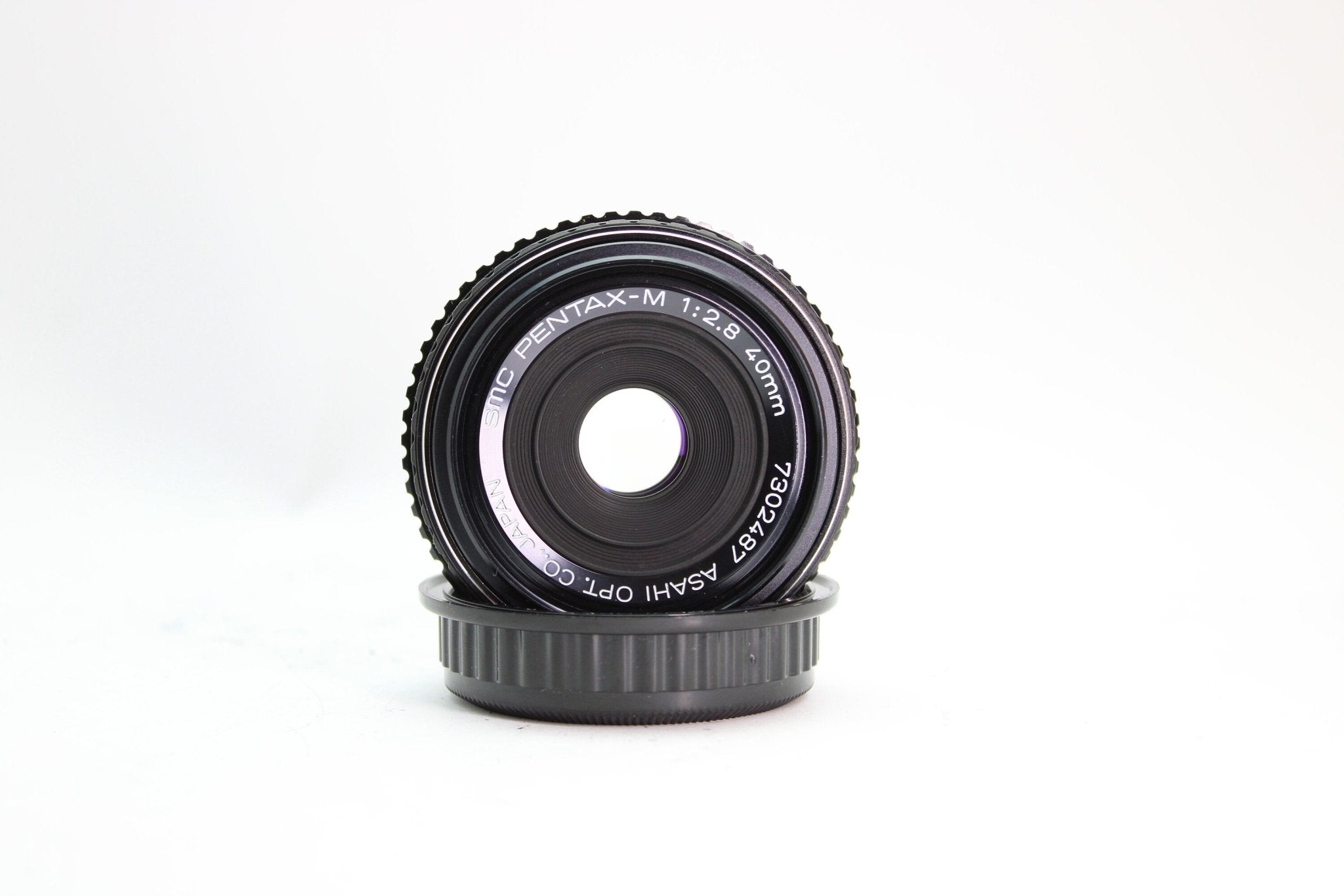 Pentax 40mm f/2.8 - Pentax