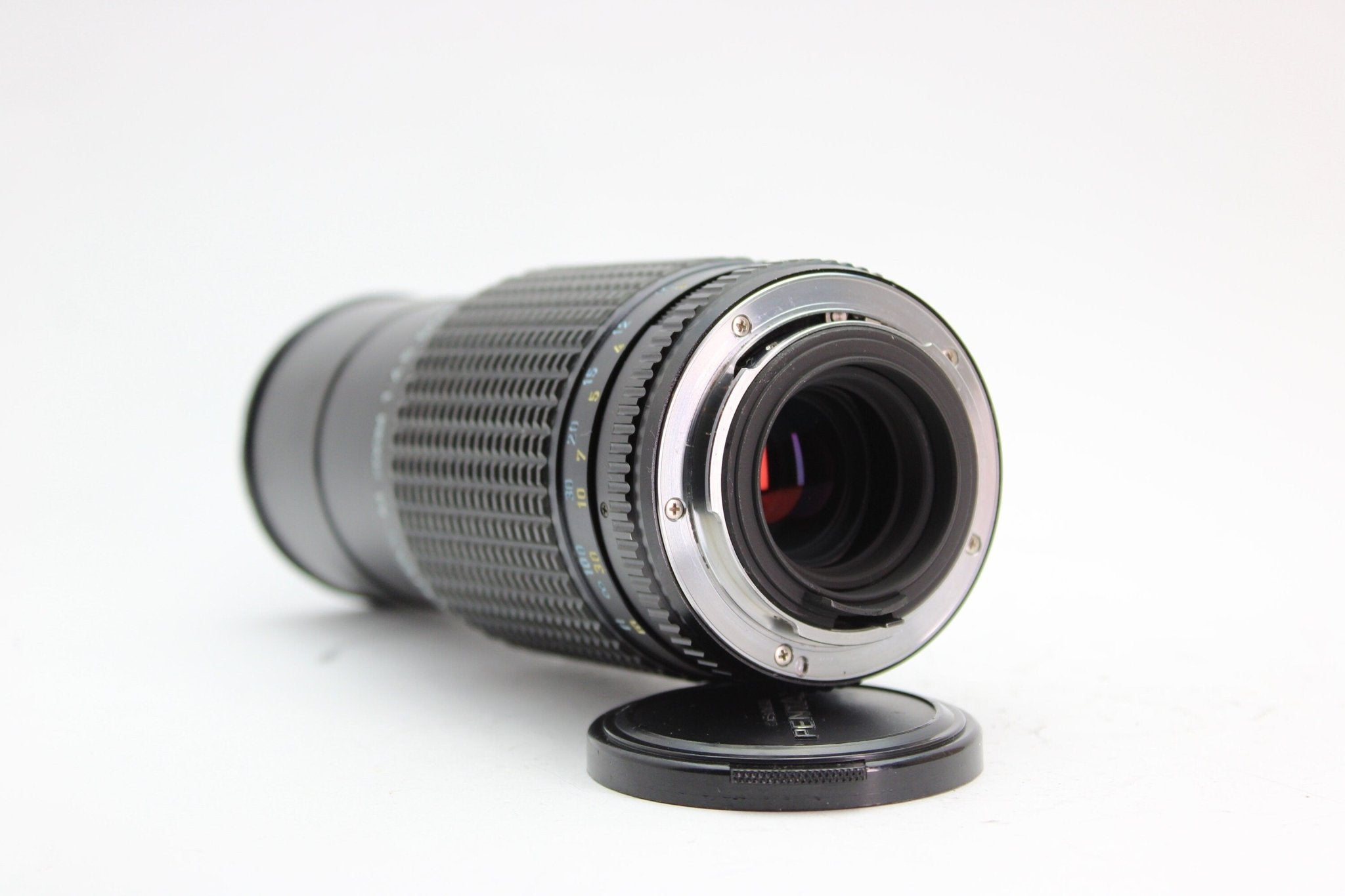 Pentax 80-200mm f/4.5 - Pentax