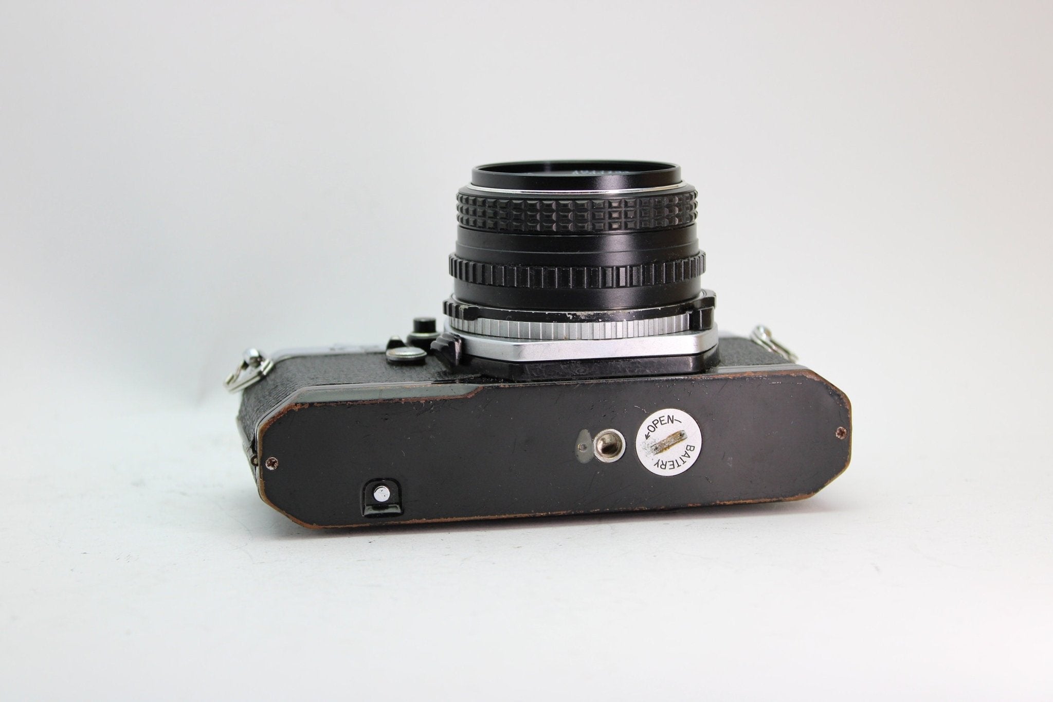 Pentax K2 + 50mm f/2 - Pentax