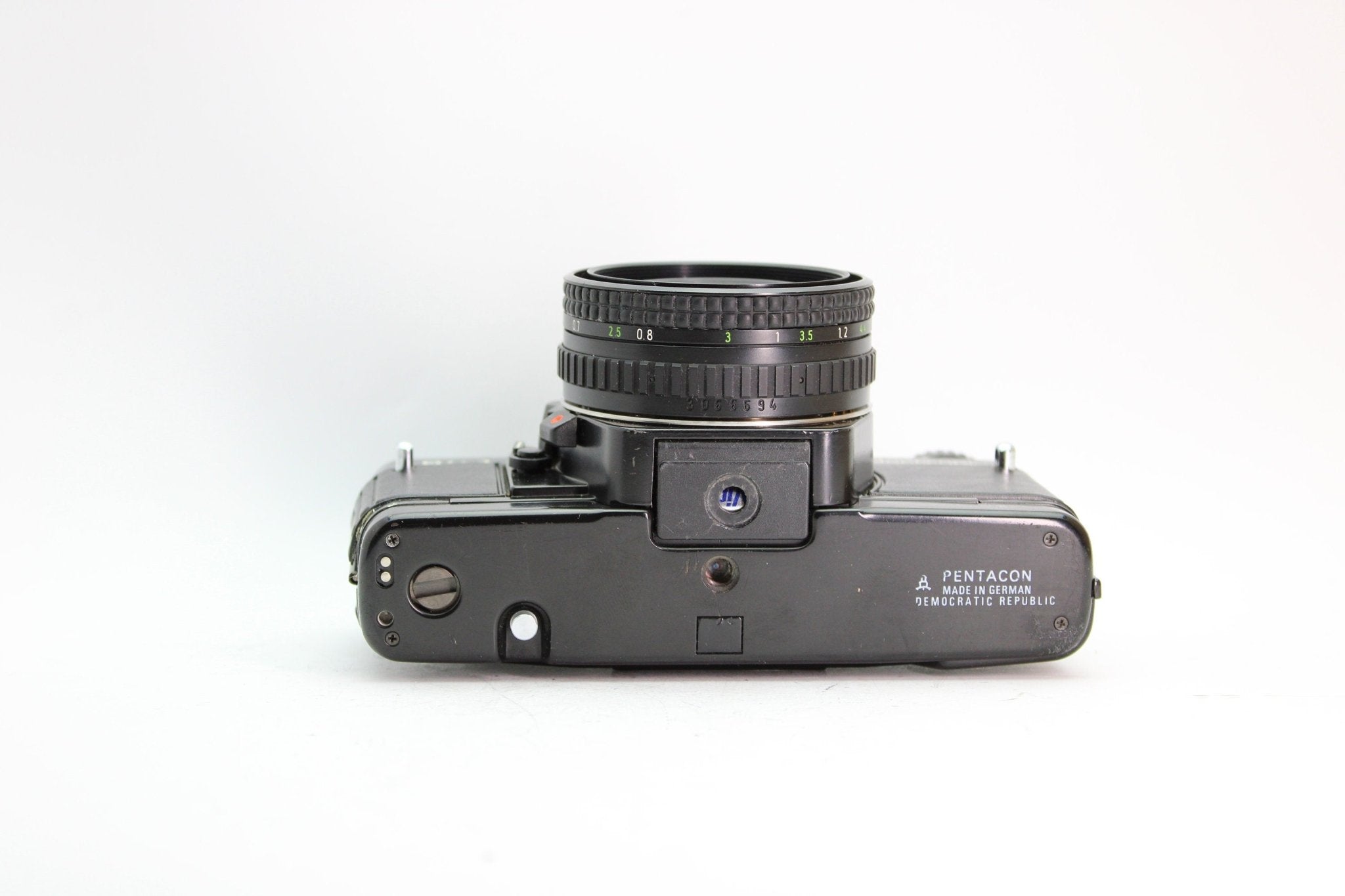 Praktica BC 1 + 50mm f/2.4 - Praktica