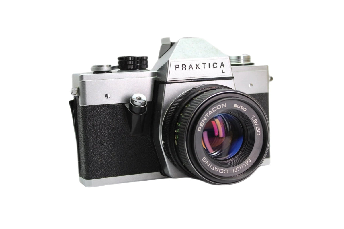 Praktica L + 50mm f/1.8 - Praktica