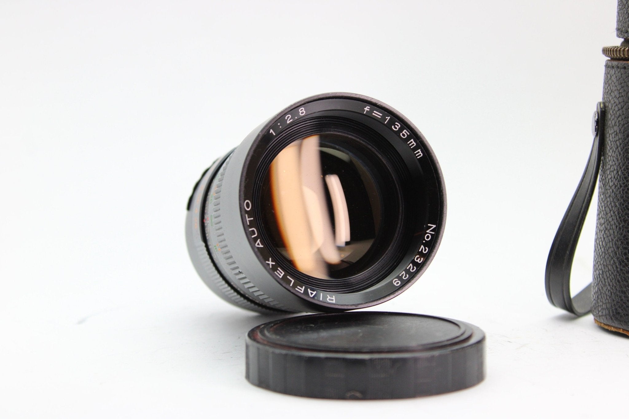 Riaflex 135mm f/2.8 - Riaflex