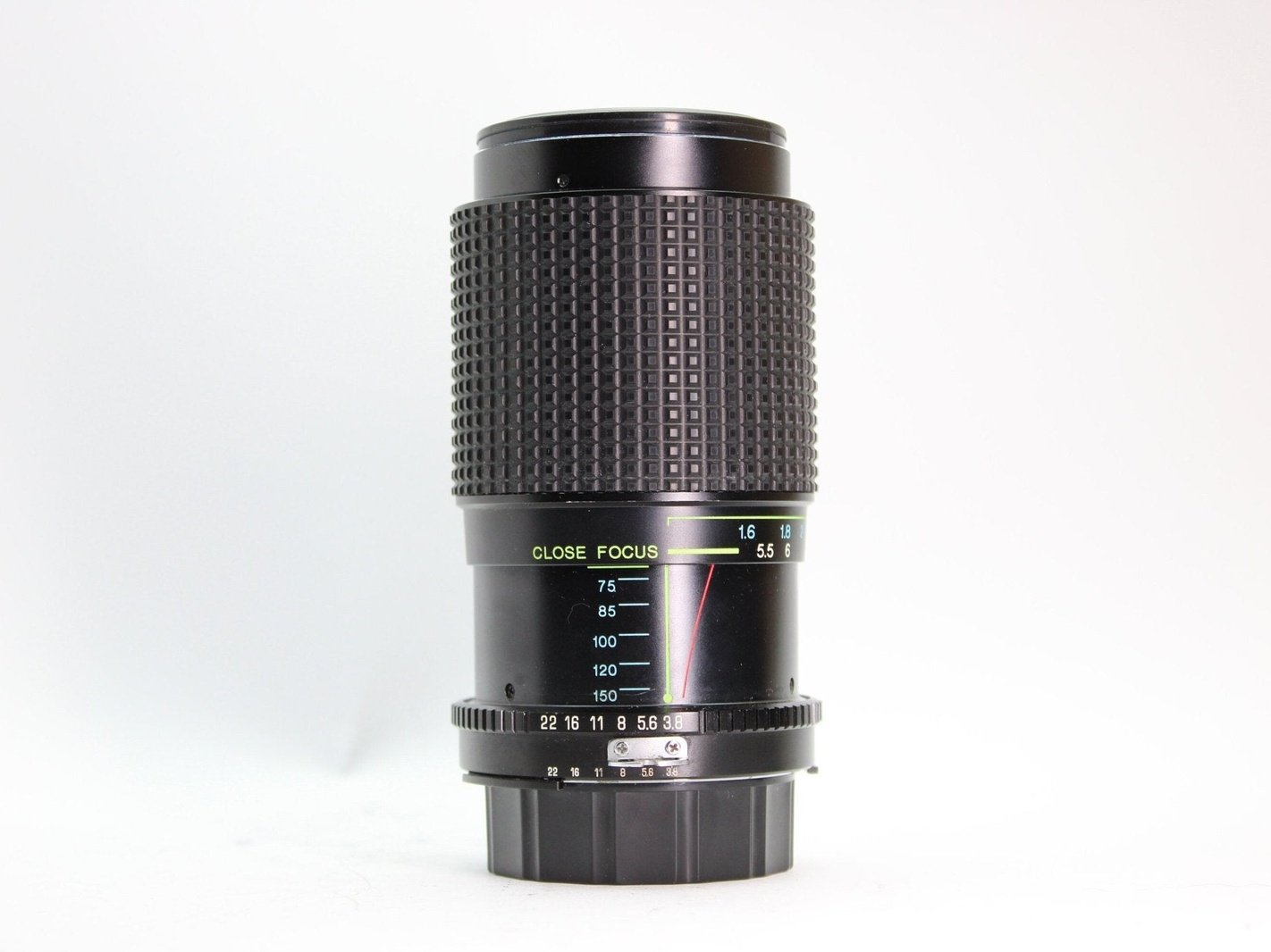 Tokina 75-150mm f/3.8 - Tokina