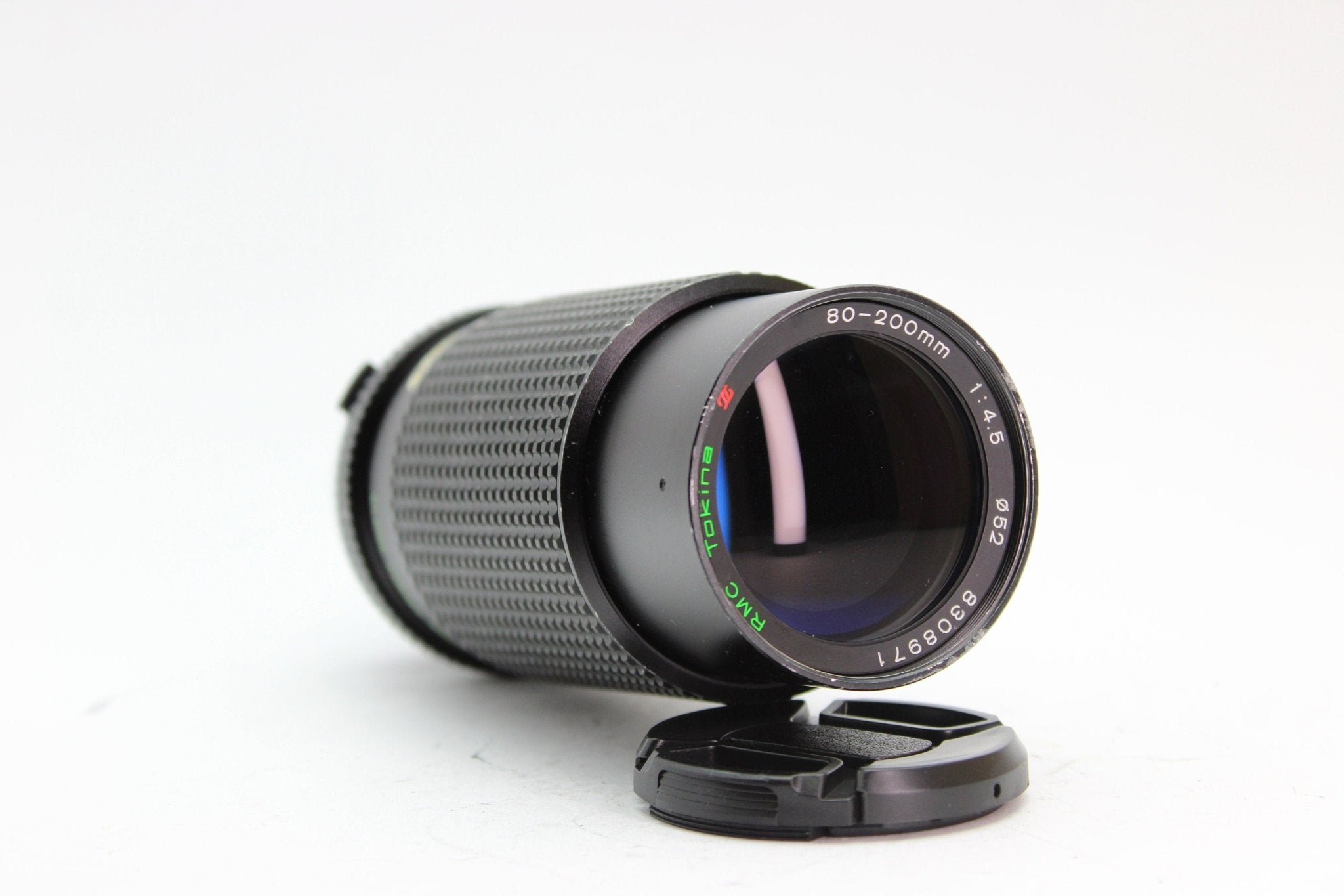 Tokina 80-200mm f/4.5 - Tokina