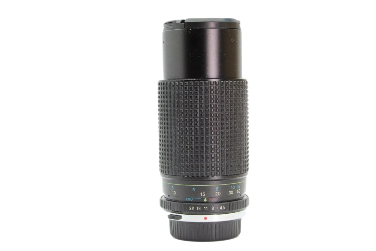 Tokina 80-200mm f/4.5 - Tokina