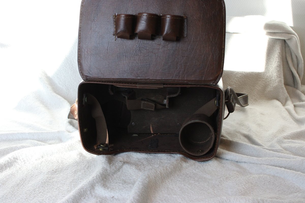 Vintage Diamond Model EL-77 Camera Bag - Diamond