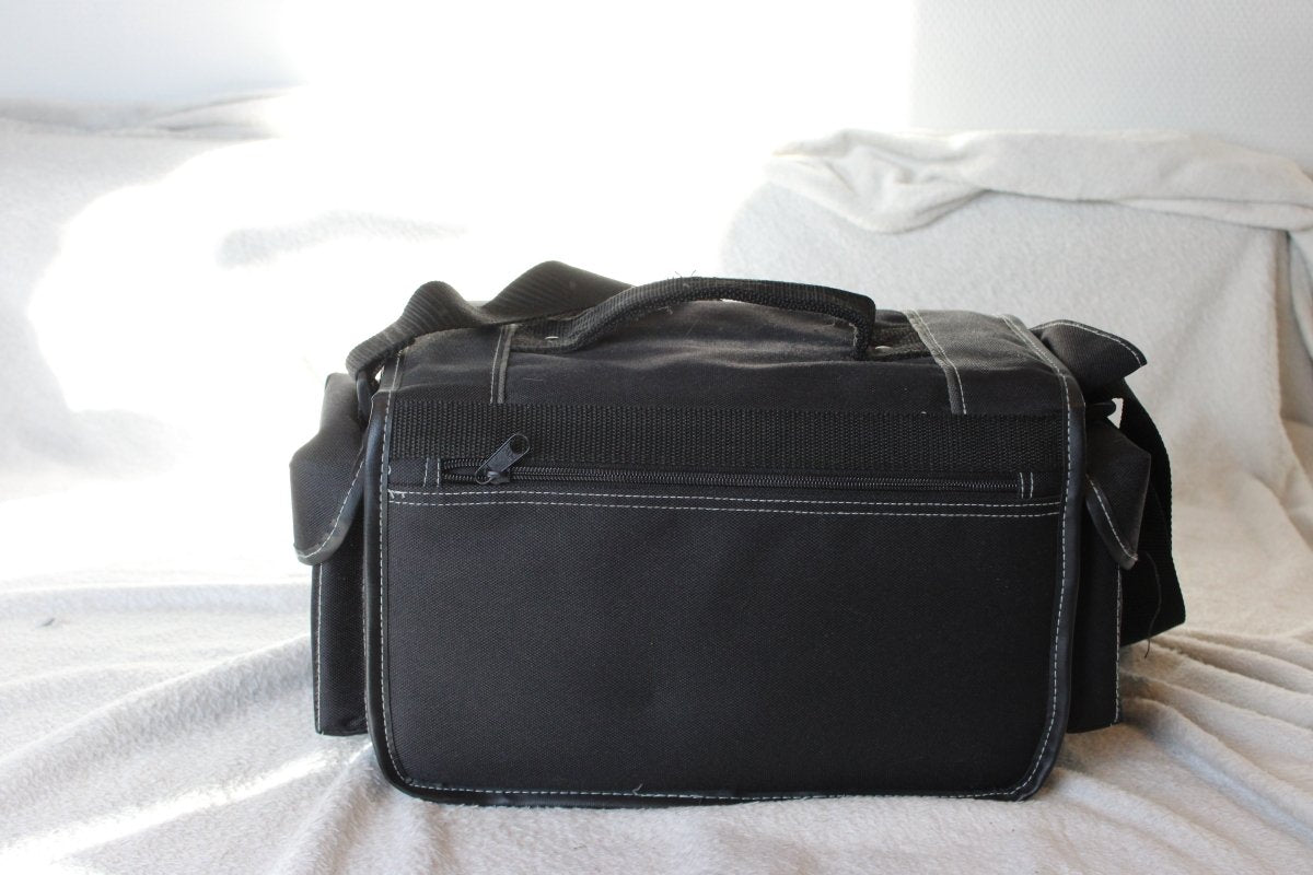 Vintage Flamingo Black Camera Case - Flamingo