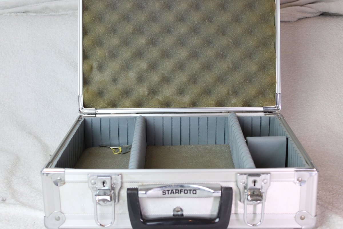 Vintage Starfoto Silver Metal Camera Case - Starfoto