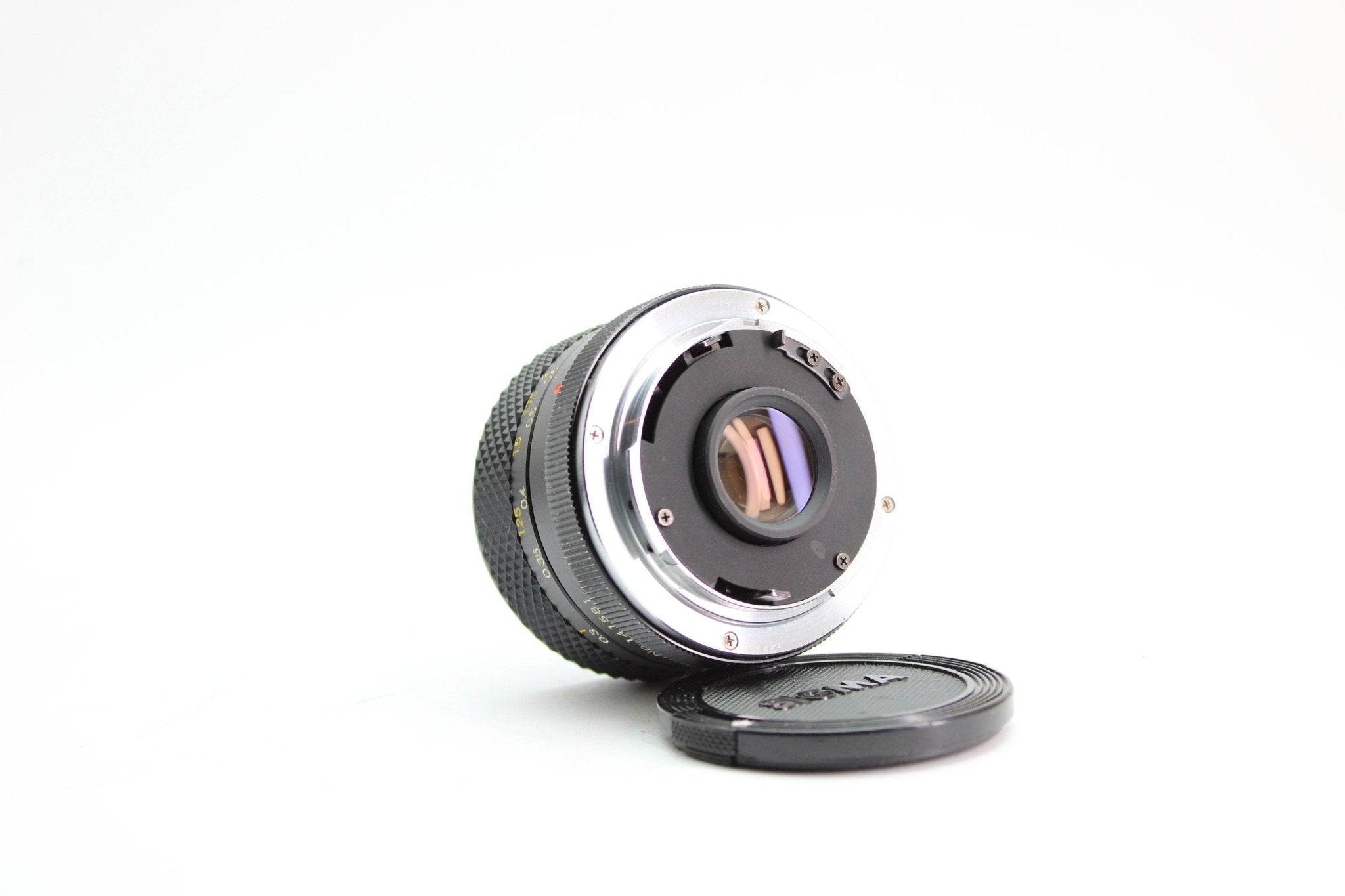 Yashica 28mm f/2.8 - Yashica