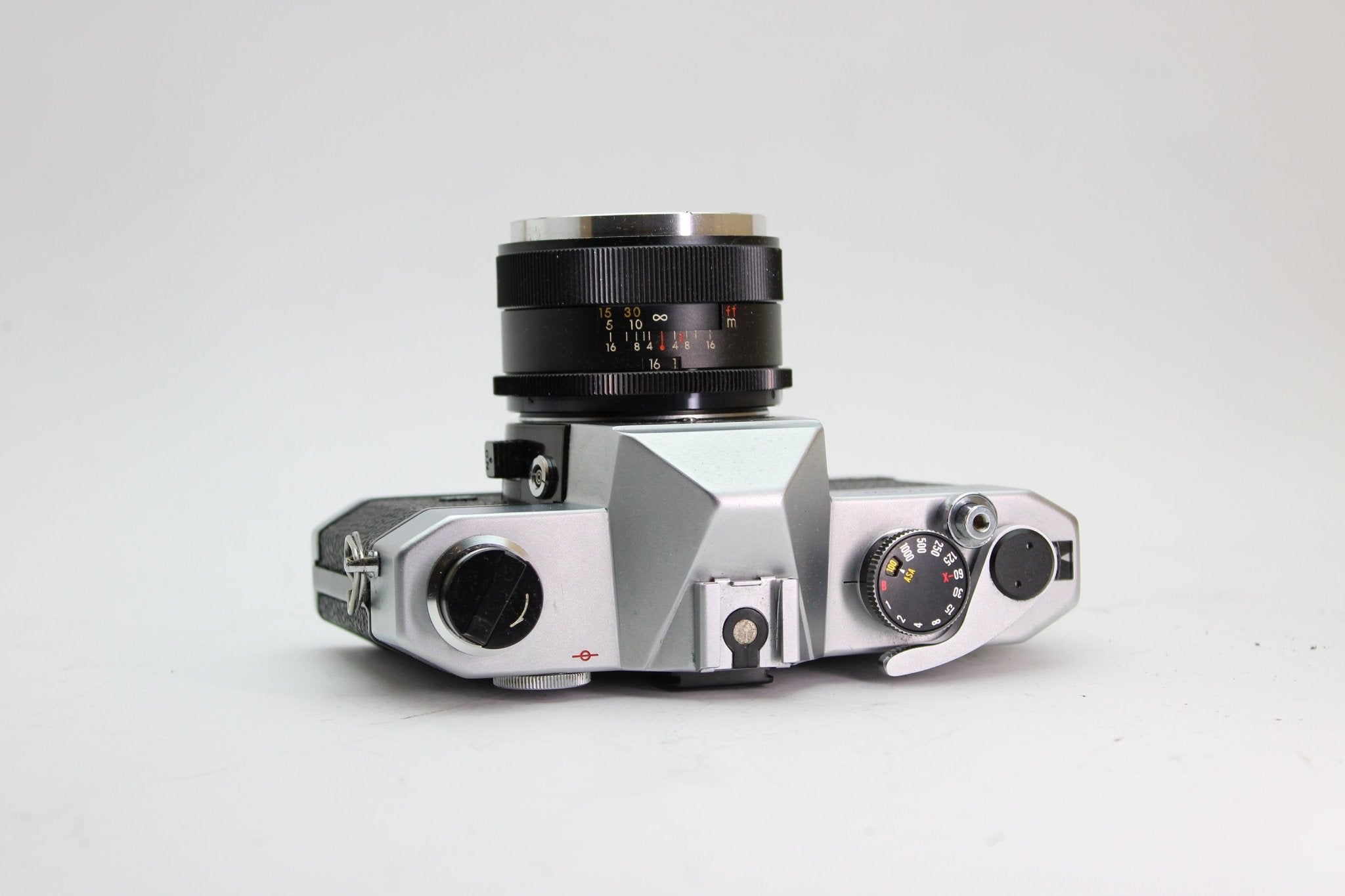 Yashica TL-Electro + 50mm f/2 - Yashica