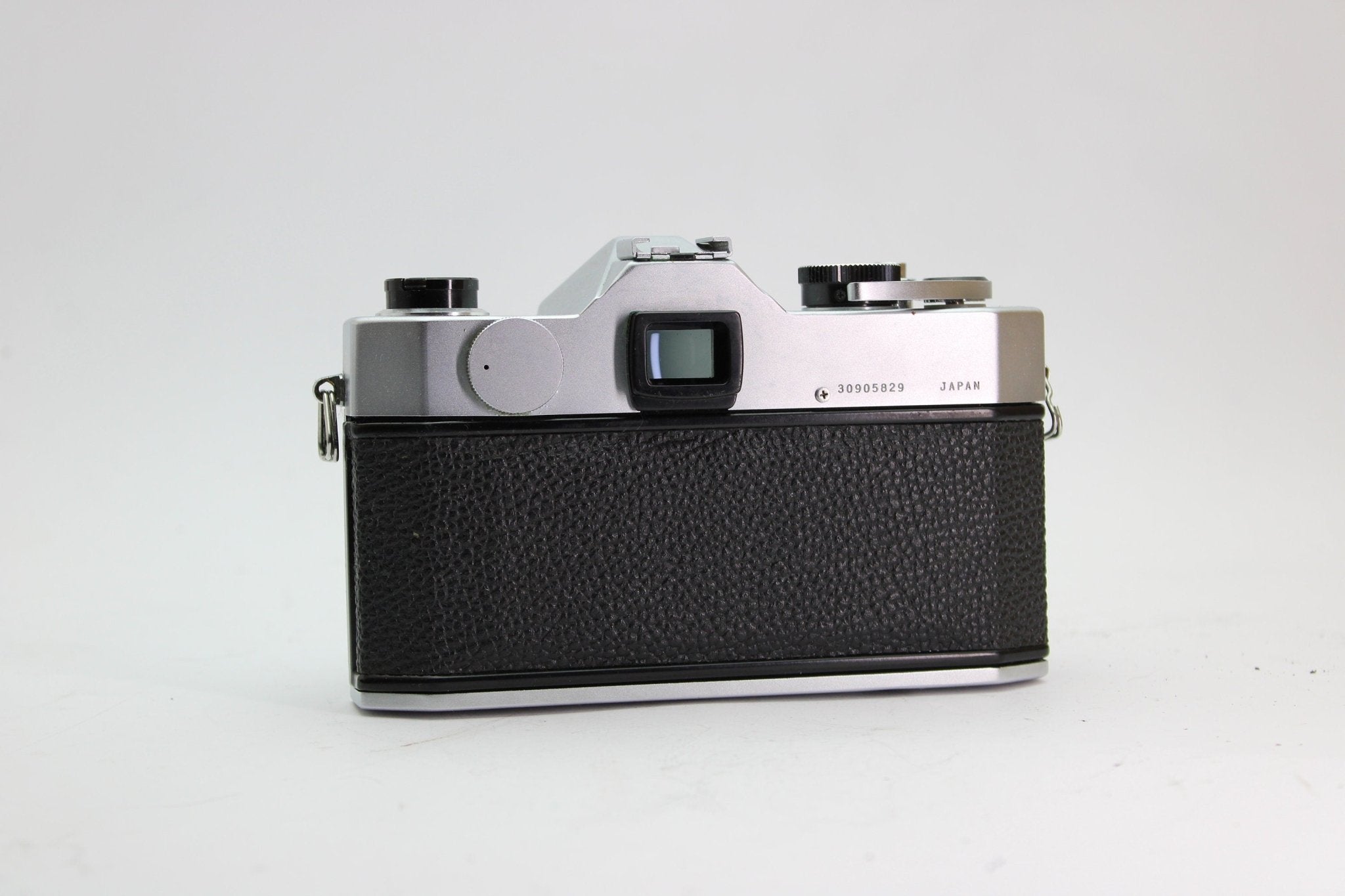 Yashica TL-Electro + 50mm f/2 - Yashica