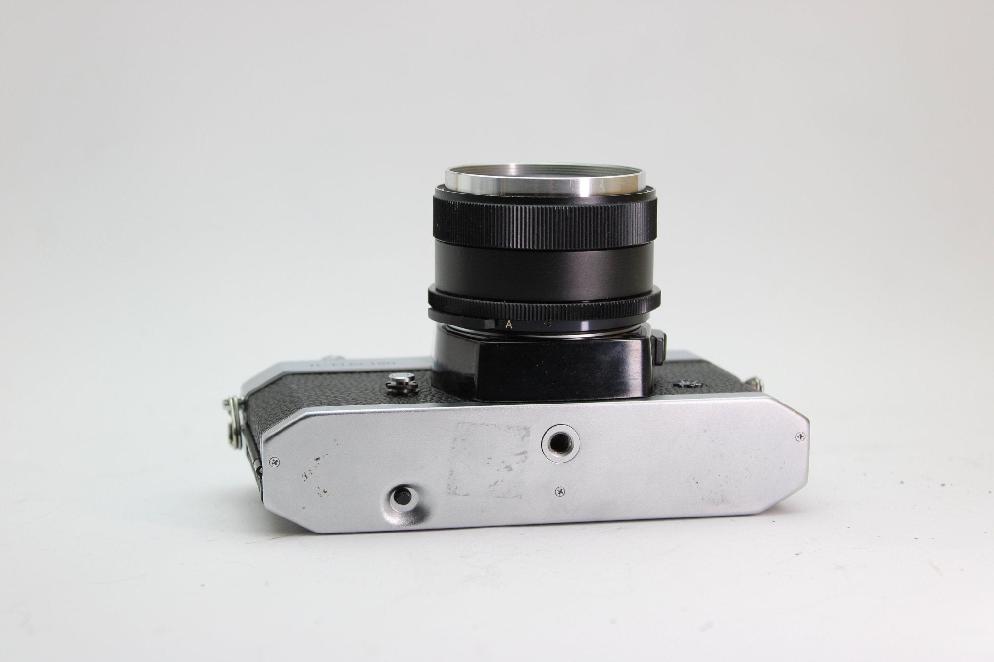 Yashica TL-Electro + 50mm f/2 - Yashica